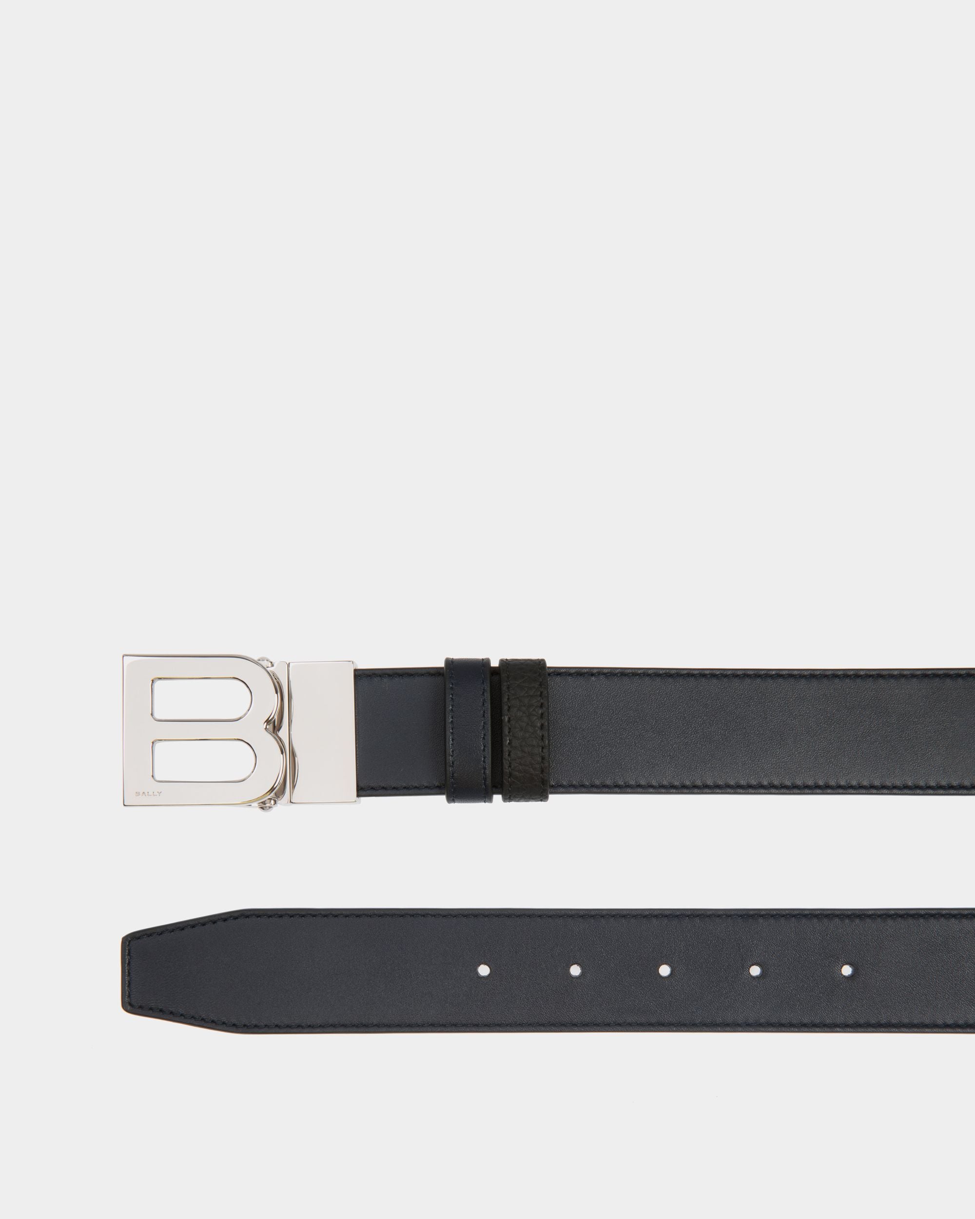 B Logo 35mm Reversible And Adjustable Belt in Navy Blue And Black Leather - Men's - Bally - 02