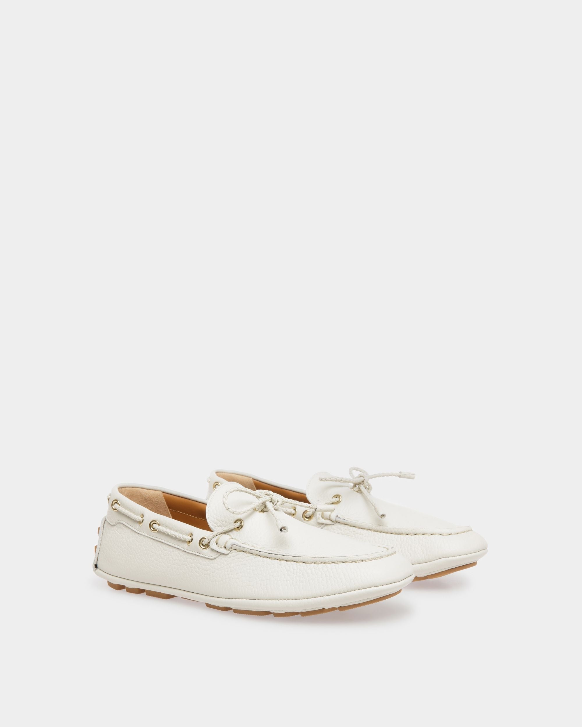 Kerbs Drivers In Dusty White Leather - Women's - Bally - 02